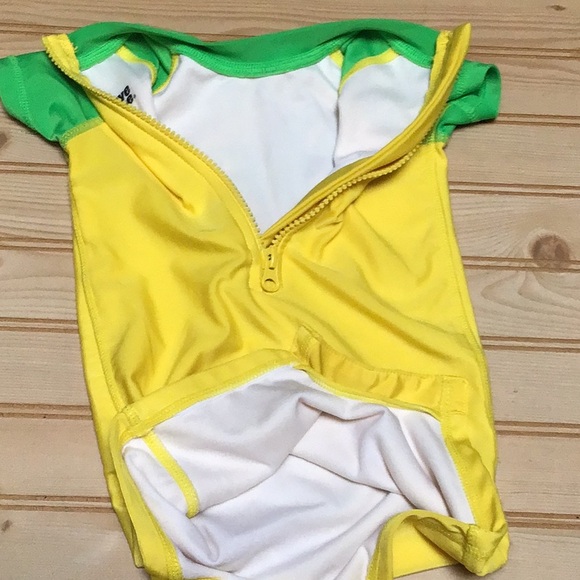 Wave Zone One Piece Jumping Happy Frog Child Unisex Swimsuit 24 Months - Picture 7 of 9